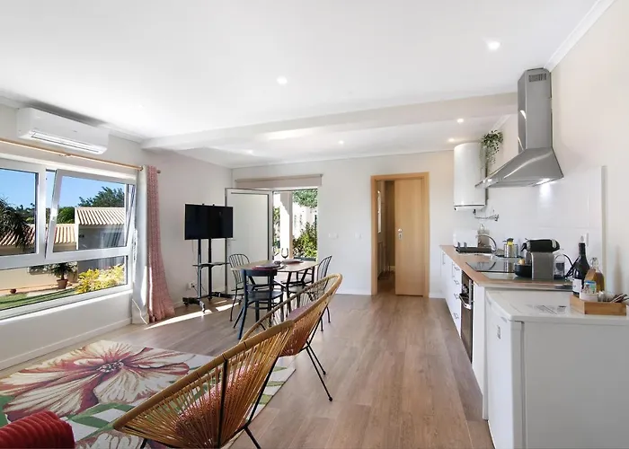 Casa No Campo Com Vista Mar Loulé